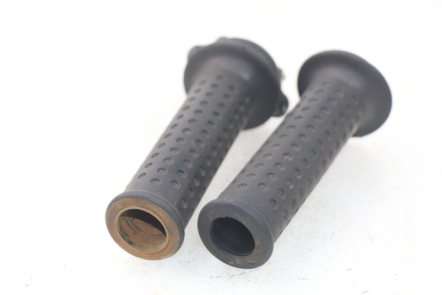 photo de GASGRIFF PIAGGIO MP3 125 (2006 - 2014) - Alternative Perspektive