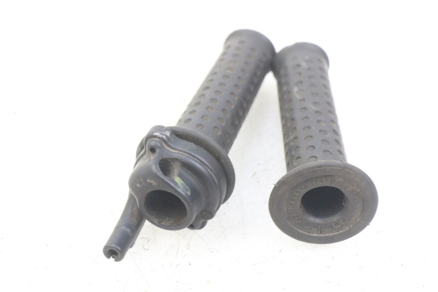 photo de GASGRIFF PIAGGIO MP3 125 (2006 - 2014) - Detailansicht des Bauteils