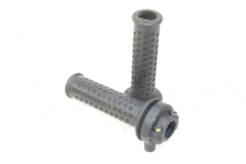 photo de GASGRIFF PIAGGIO MP3 RL 250 (2006 - 2010) - Hauptansicht