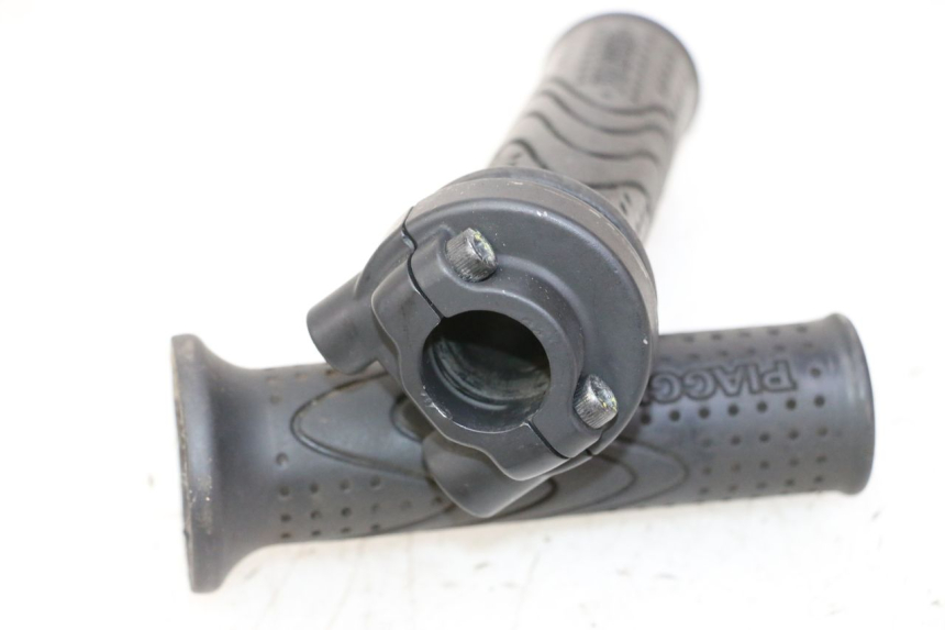 photo de GASGRIFF PIAGGIO MP3 500 (2011 - 2015) - Detailansicht des Bauteils