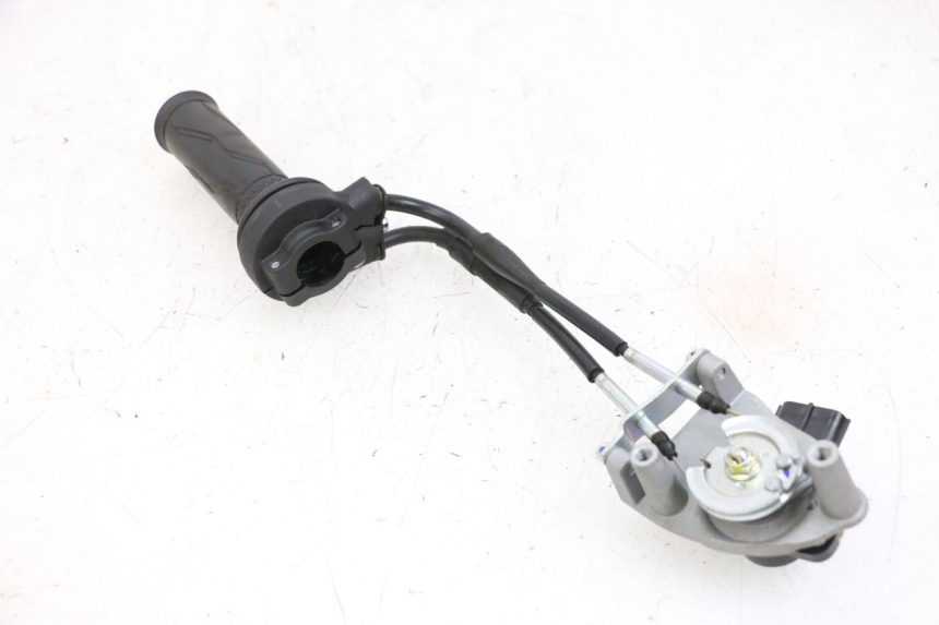 photo de GASGRIFF YAMAHA NEO'S CORE 1 (2022 - 2026) - Geprüftes Gebrauchtteil