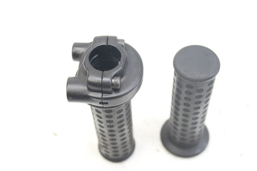 photo de GASGRIFF PIAGGIO NEW TYPHOON 50 (2018 - 2021) - Alternative Perspektive