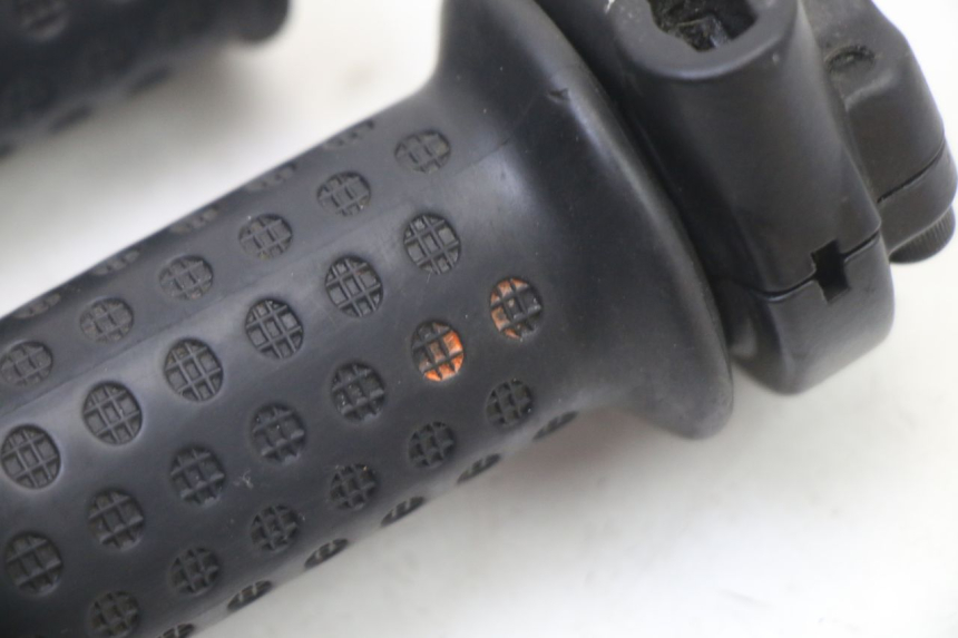 photo de GASGRIFF PIAGGIO NEW TYPHOON 50 (2018 - 2021) - Gesamtansicht des Produkts