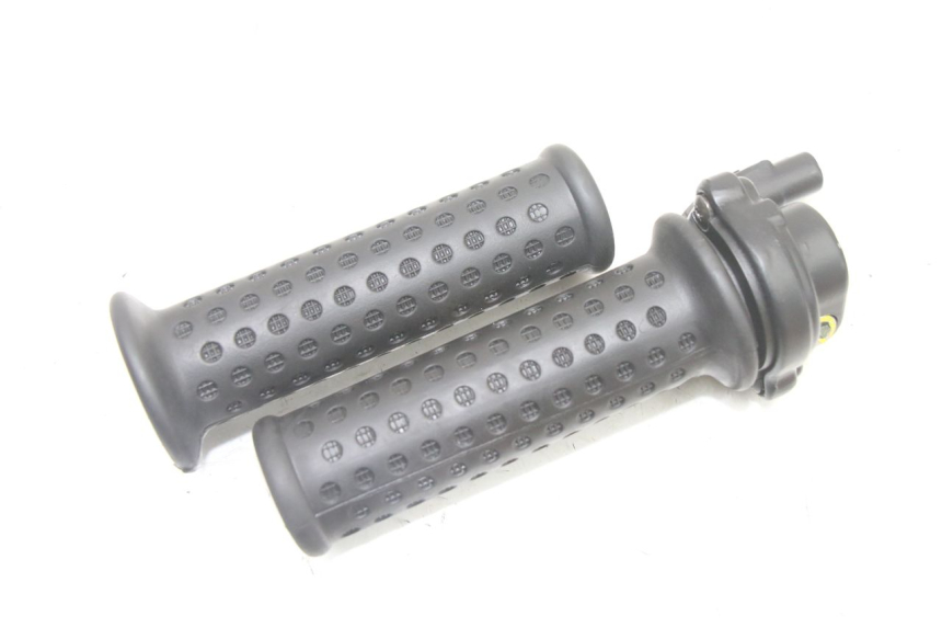 photo de GASGRIFF PIAGGIO NRG POWER PUREJET 50 (2018 - 2021) - Zoom auf Gebrauchszustand