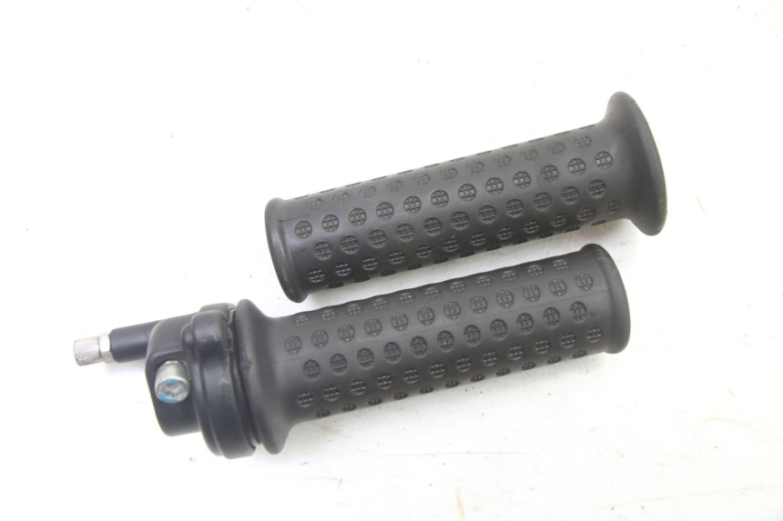 photo de GASGRIFF PIAGGIO NRG POWER PUREJET 50 (2018 - 2021) - Hauptansicht