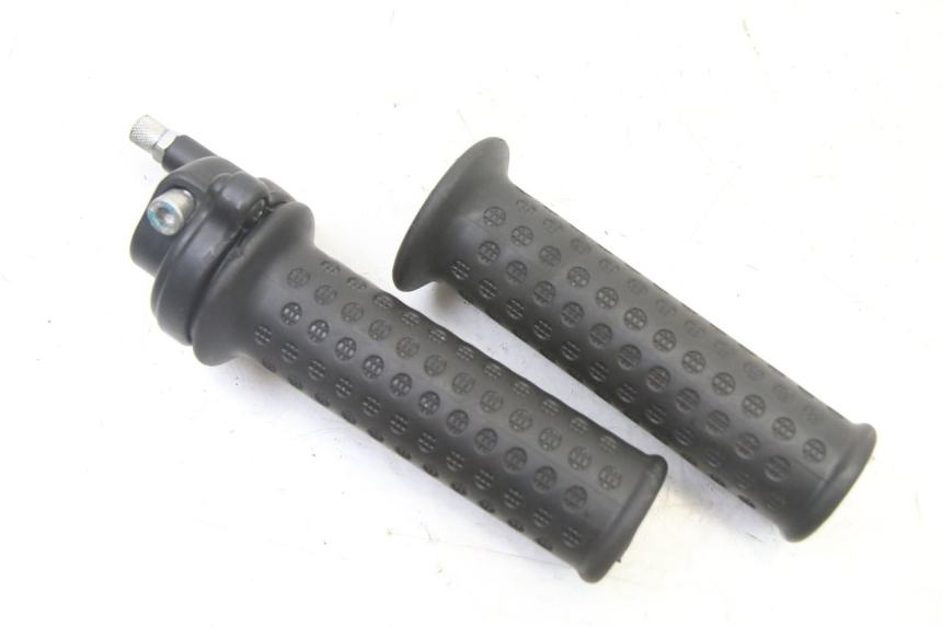 photo de GASGRIFF PIAGGIO NRG POWER PUREJET 50 (2018 - 2021) - Detailansicht des Bauteils