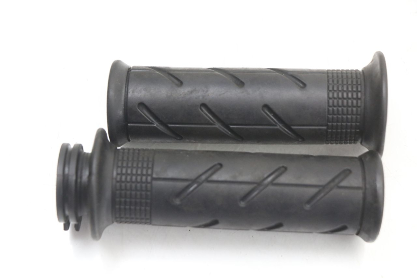 photo de GASGRIFF HONDA PCX (JF28) 125 (2009 - 2011) - Details der Befestigungspunkte