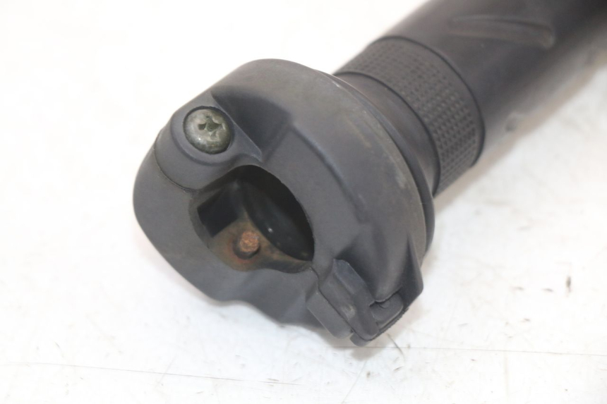 photo de GASGRIFF PEUGEOT BELVILLE 125 (2017 - 2021) - Detailansicht des Bauteils