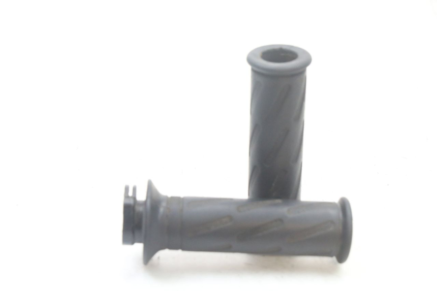 photo de GASGRIFF PEUGEOT KISBEE 4T 50 (2018 - 2022) - Zoom auf Gebrauchszustand