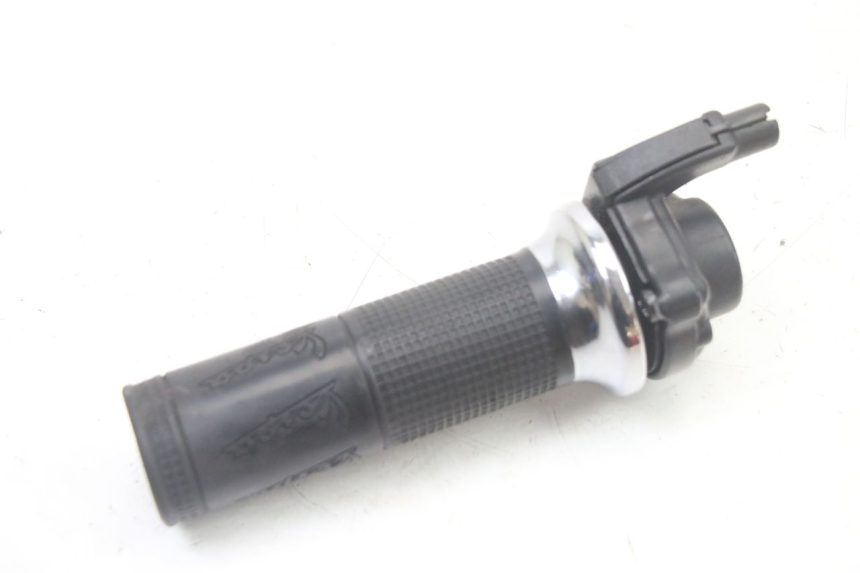 photo de GASGRIFF PIAGGIO VESPA LX 2T 50 (2005 - 2013) - Zoom auf Gebrauchszustand