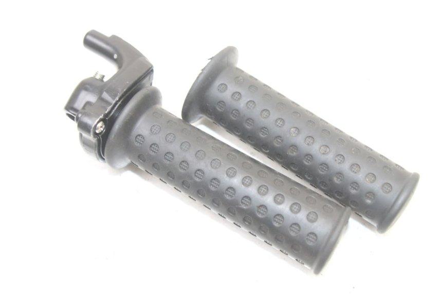 photo de GASGRIFF PIAGGIO ZIP 2T 50 (2009 - 2019) - Detailansicht des Bauteils