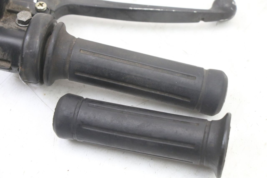 photo de GASGRIFF HONDA SCV LEAD 100 (2003 - 2007) - Detailansicht des Bauteils