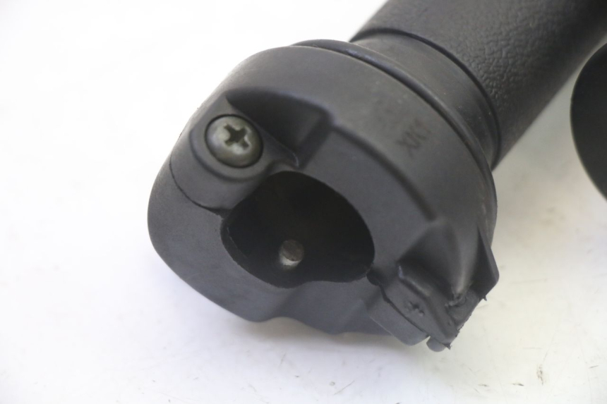 photo de GASGRIFF PEUGEOT TWEET 4T 50 (2018 - 2022) - Detailansicht des Bauteils