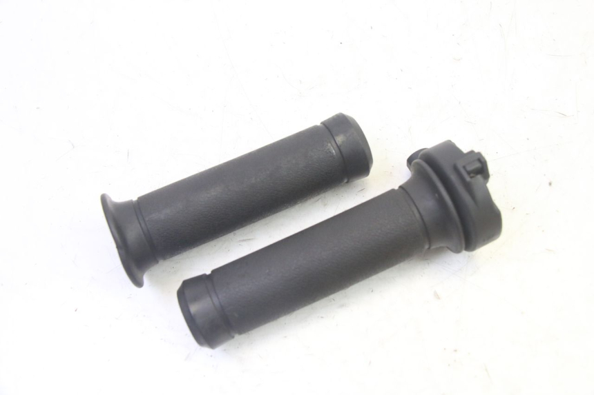 photo de GASGRIFF PEUGEOT TWEET PRO EFI 4T 50 (2021 - 2022) - Zoom auf Gebrauchszustand