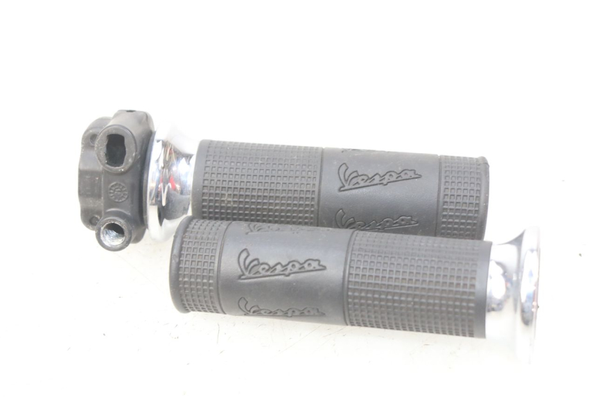 photo de GASGRIFF PIAGGIO VESPA GTS IGET ABS 125 (2017 - 2023) - Alternative Perspektive