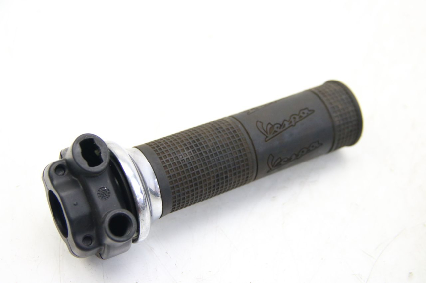 photo de GASGRIFF PIAGGIO VESPA GTS SUPER IE 125 (2009 - 2016) - Zoom auf Gebrauchszustand