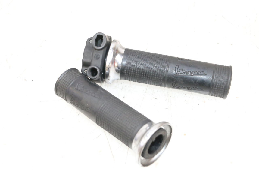 photo de GASGRIFF PIAGGIO VESPA GTS SUPER IE 125 (2009 - 2016) - Detailansicht des Bauteils