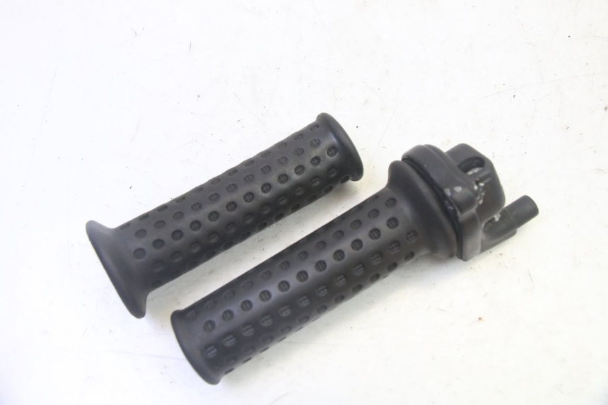 photo de GASGRIFF PIAGGIO VESPA S 2T 50 (2007 - 2014) - Alternative Perspektive