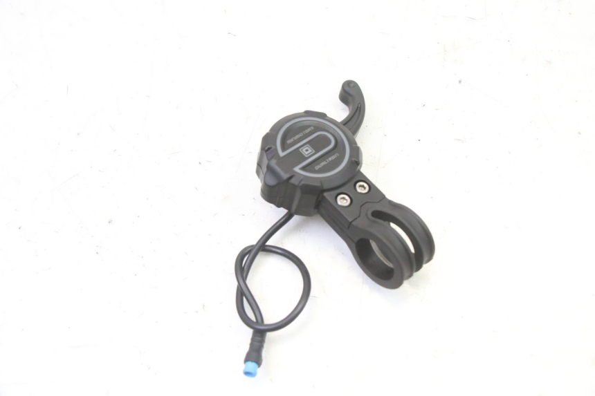 photo de GASGRIFF DUALTRON VICTOR LIMITED 1 - Zoom auf Gebrauchszustand