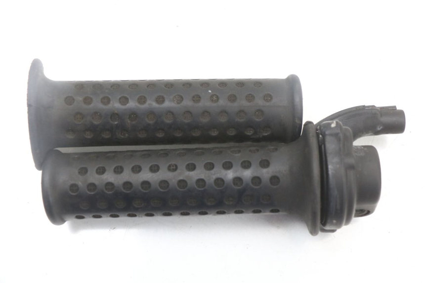 photo de GASGRIFF PIAGGIO X8 125 (2004 - 2007) - Alternative Perspektive