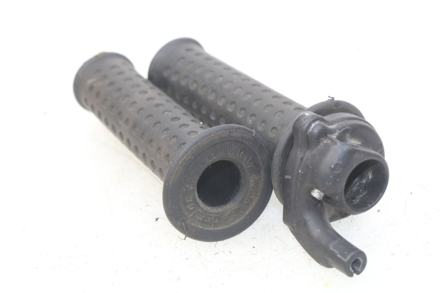 photo de GASGRIFF PIAGGIO X9 EVOLUTION 125 (2003 - 2007) - Zoom auf Gebrauchszustand