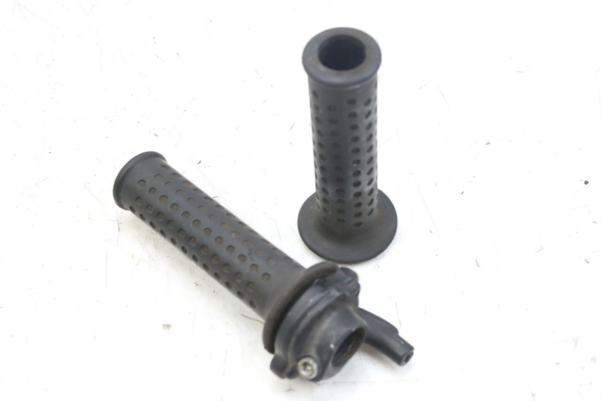 photo de GASGRIFF PIAGGIO X9 EVOLUTION 125 (2003 - 2007) - Detailansicht des Bauteils