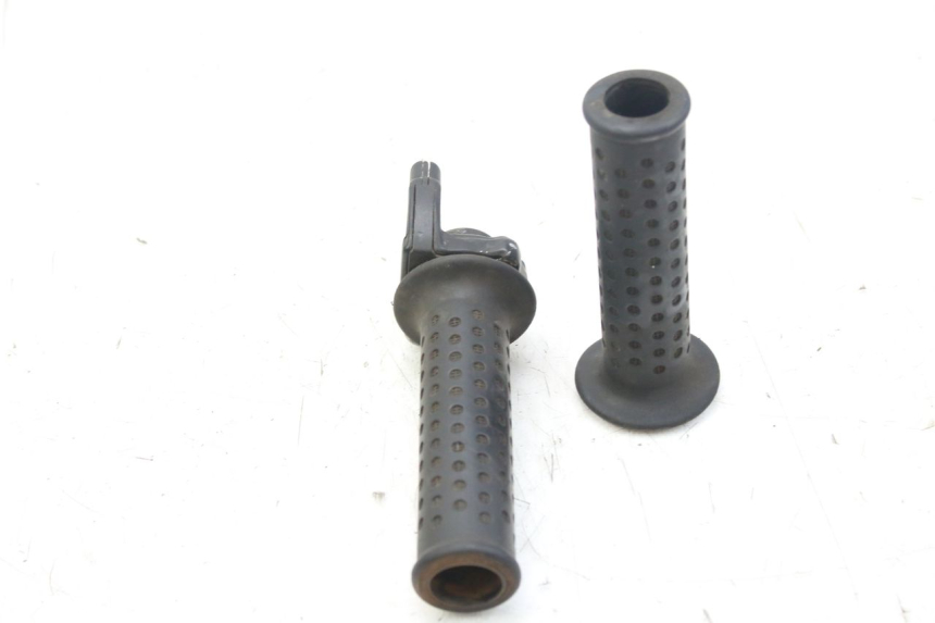 photo de GASGRIFF PIAGGIO X9 EVOLUTION 125 (2003 - 2007) - Zoom auf Gebrauchszustand