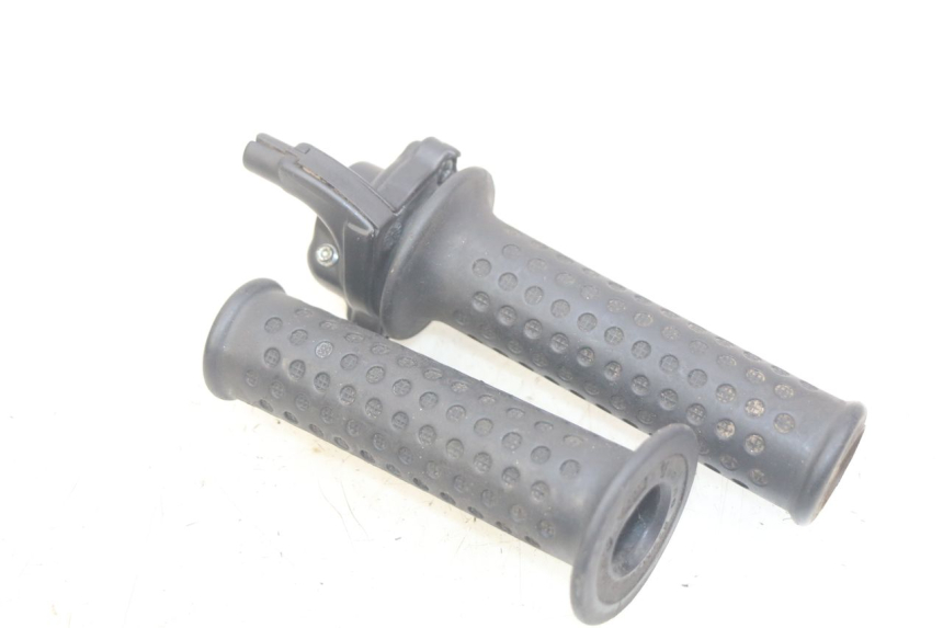 photo de GASGRIFF PIAGGIO XEVO - X EVO 125 (2007 - 2017) - Detailansicht des Bauteils