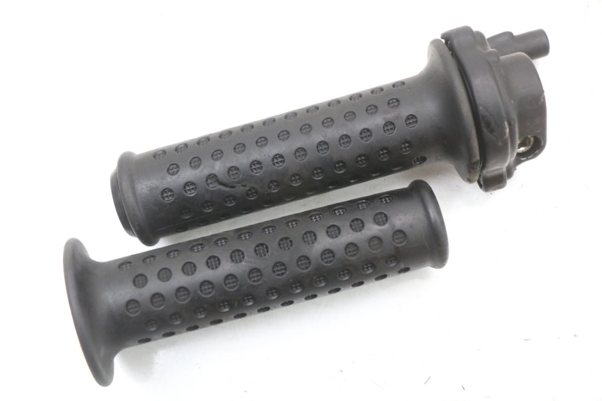 photo de GASGRIFF PIAGGIO XEVO - X EVO 125 (2007 - 2017) - Alternative Perspektive