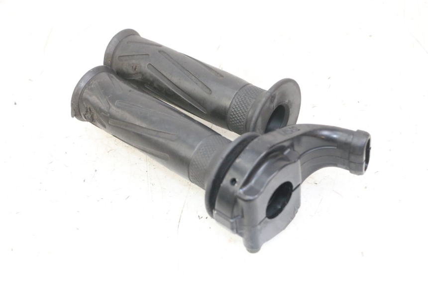 photo de GASGRIFF YAMAHA FZS FAZER 600 (2001 - 2003) - Technische Nahaufnahme