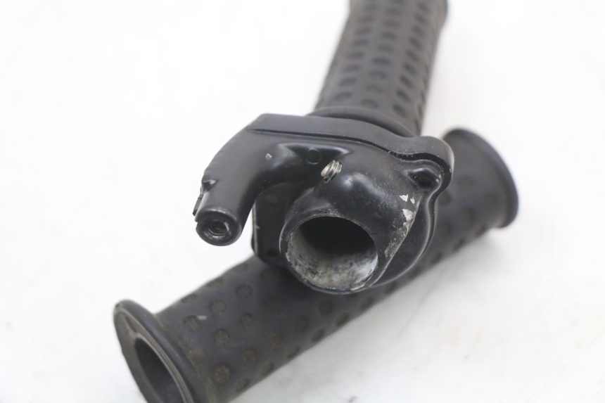 photo de GASGRIFF PIAGGIO ZIP 2T 50 (2009 - 2019) - Detailansicht des Bauteils