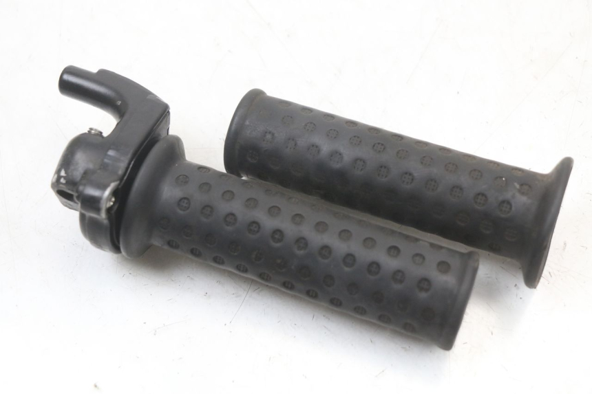 photo de GASGRIFF PIAGGIO ZIP 2T 50 (2009 - 2019) - Zoom auf Gebrauchszustand