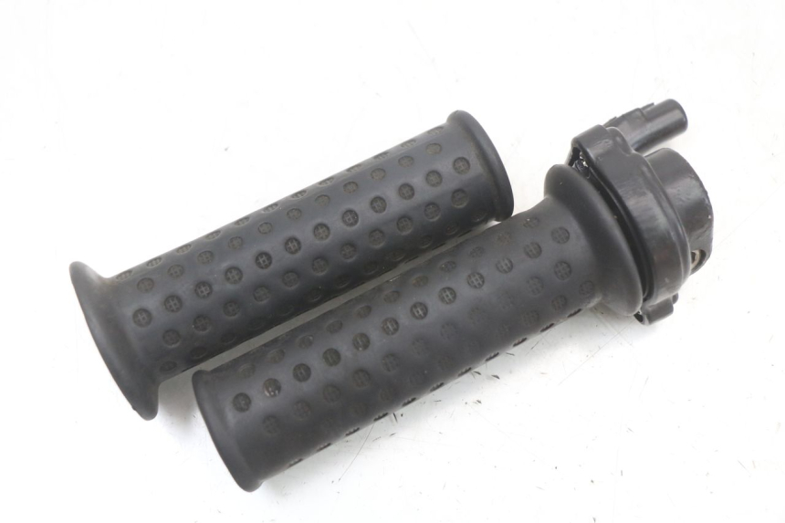 photo de GASGRIFF PIAGGIO ZIP 2T 50 (2009 - 2019) - Alternative Perspektive