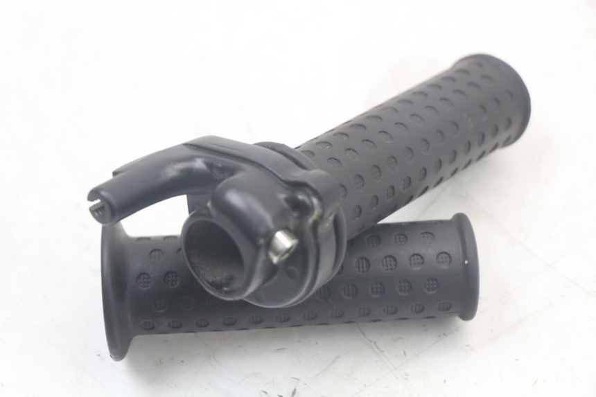 photo de GASGRIFF PIAGGIO ZIP 2T 50 (2009 - 2019) - Alternative Perspektive