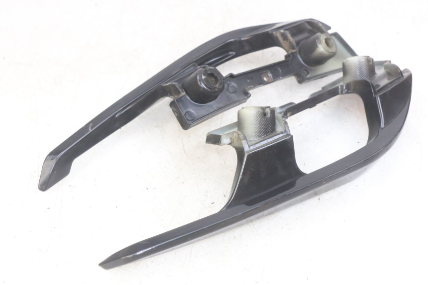 photo de HINTERRADGRIFF NECO ALEXONE 125 (2017 - 2024) - Technische Nahaufnahme