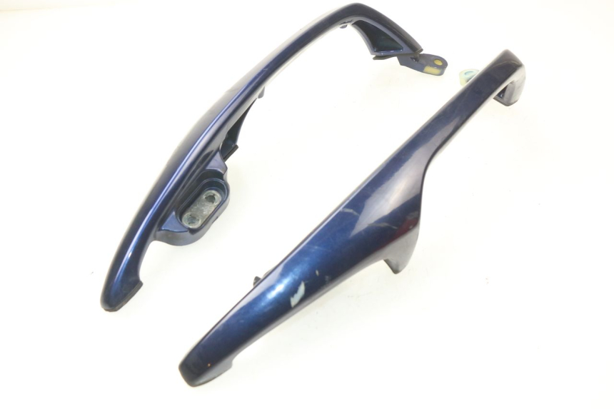 photo de HALTEGRIFF SUZUKI BURGMAN 650 (2002 - 2004) - Technische Nahaufnahme