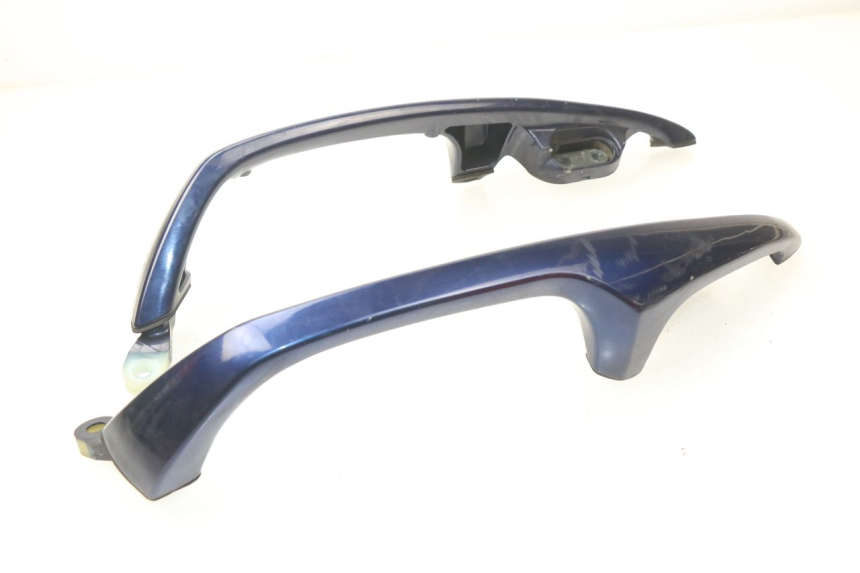 photo de HALTEGRIFF SUZUKI BURGMAN 650 (2002 - 2004) - Details der Befestigungspunkte