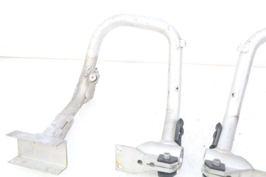 photo de HINTERRADGRIFF BMW C1 125 (2000 - 2003) - Weitere Ansicht des Artikels