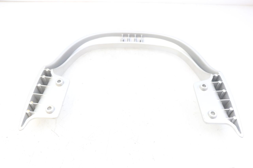 photo de HINTERRADGRIFF PEUGEOT CITYSTAR AIR 125 (2014 - 2017) - Zoom auf Gebrauchszustand