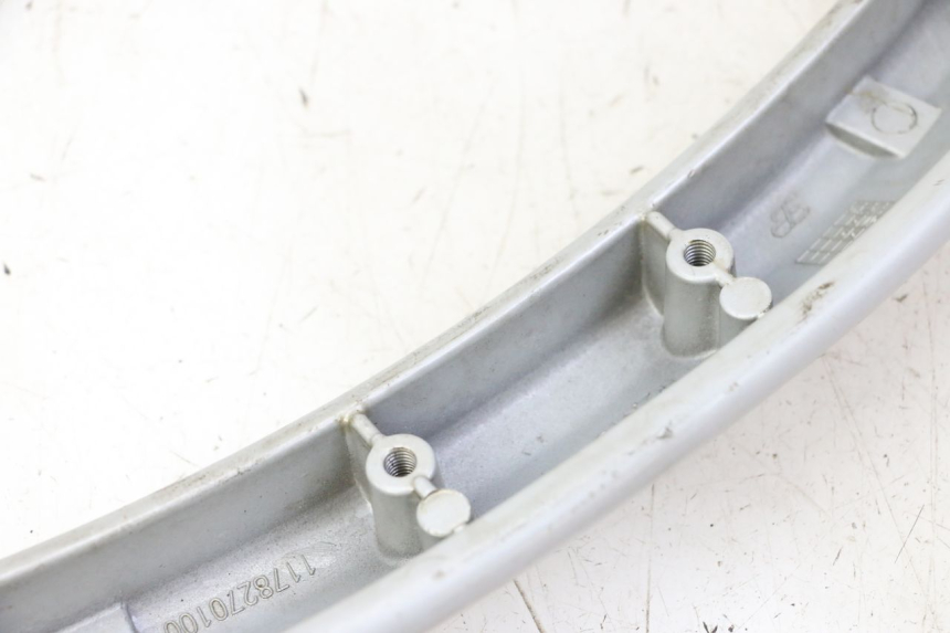 photo de HINTERRADGRIFF PEUGEOT CITYSTAR 50 (2013 - 2017) - Zoom auf Gebrauchszustand