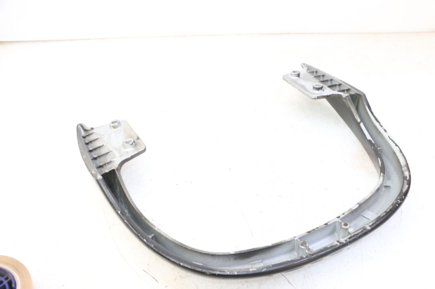 photo de HINTERRADGRIFF PEUGEOT CITYSTAR 50 (2013 - 2017) - Detailansicht des Bauteils