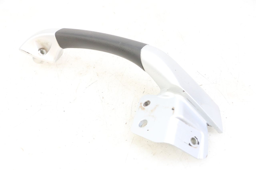 photo de HALTEGRIFF RECHTS PIAGGIO MP3 LT 300 (2010 - 2016) - Oberflächenzustand und Material