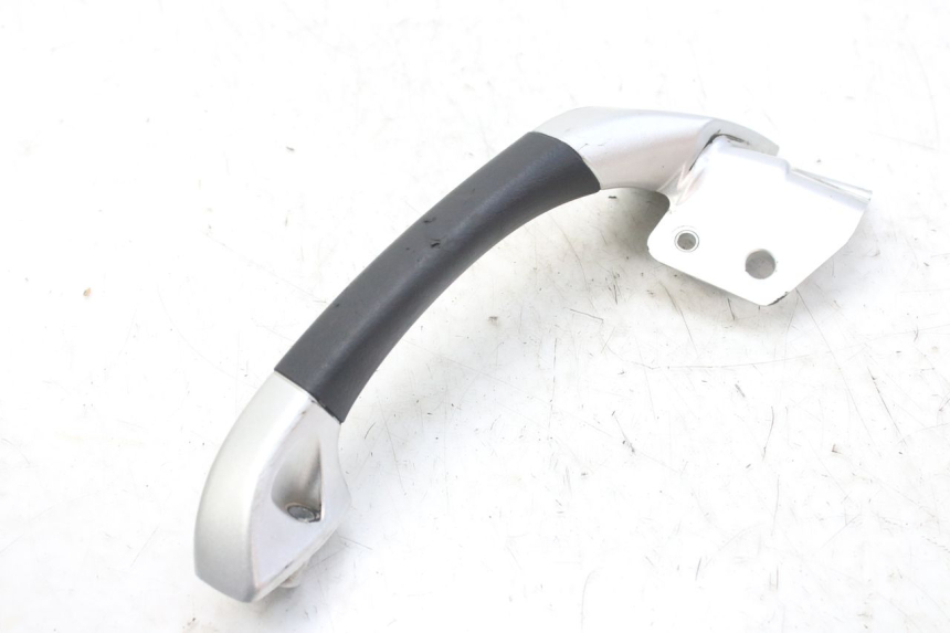 photo de RECHTER HINTERER GRIFF PIAGGIO MP3 RL 250 (2006 - 2010) - Alternative Perspektive