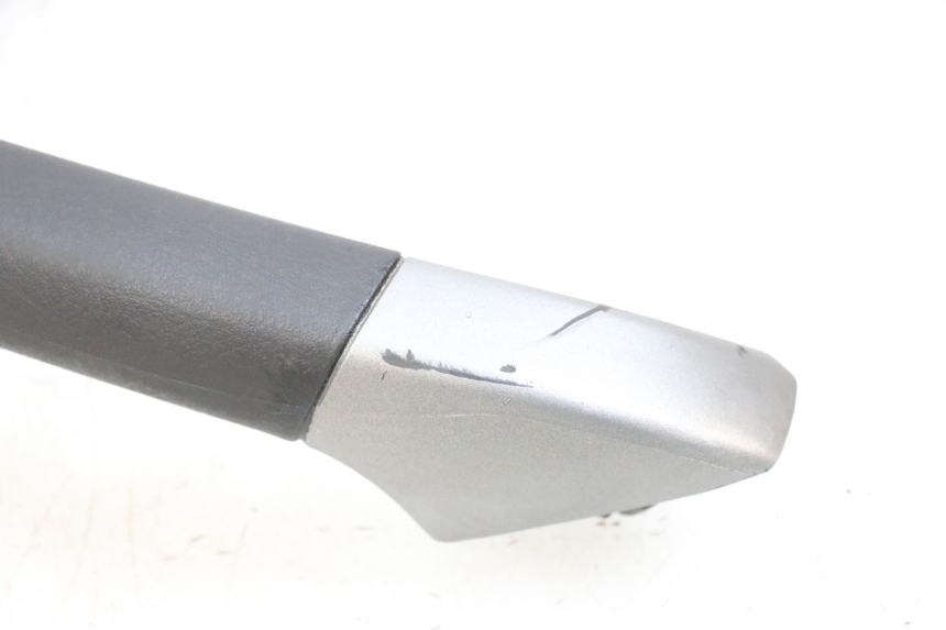 photo de HALTEGRIFF RECHTS PIAGGIO MP3 125 (2006 - 2014) - Geprüftes Gebrauchtteil