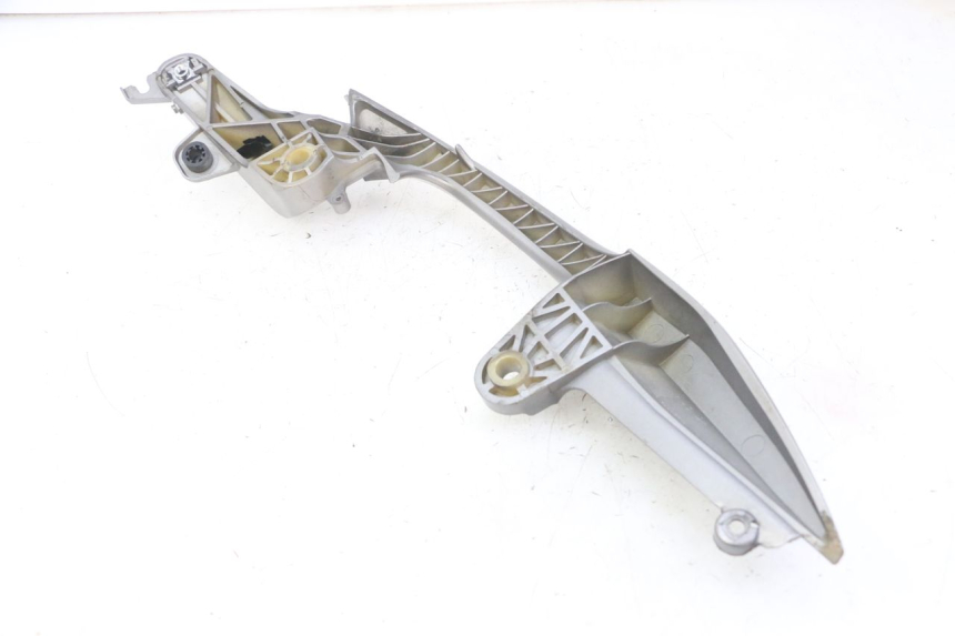 photo de HALTEGRIFF RECHTS HONDA NTV DEAUVILLE ABS 700 (2007 - 2016) - Technische Nahaufnahme