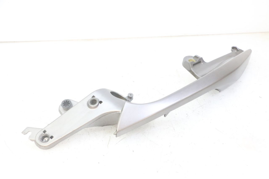 photo de HALTEGRIFF RECHTS HONDA NTV DEAUVILLE ABS 700 (2007 - 2016) - Oberflächenzustand und Material