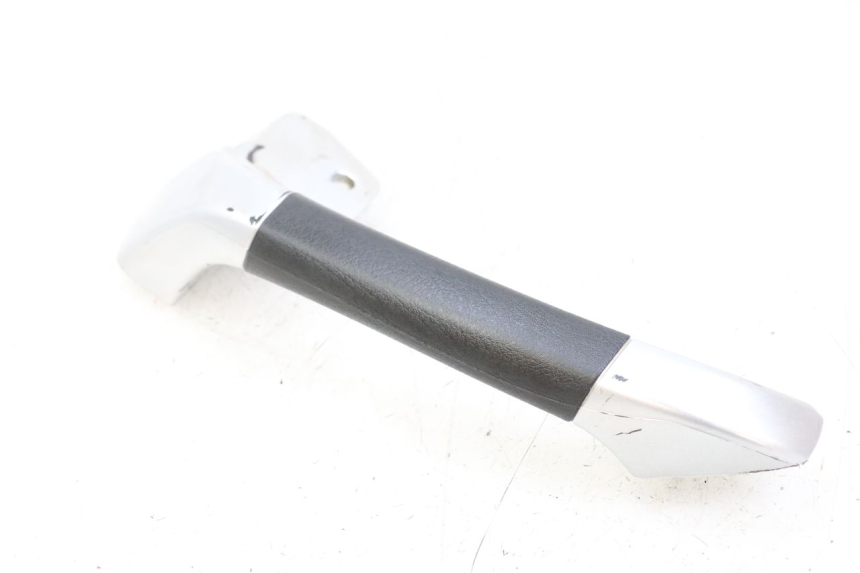 photo de RECHTER HINTERER GRIFF PIAGGIO MP3 LT 400 (2007 - 2012) - Hauptansicht