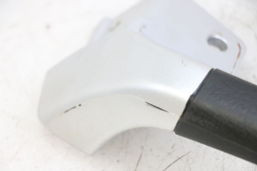 photo de RECHTER HINTERER GRIFF PIAGGIO MP3 LT 400 (2007 - 2012) - Geprüftes Gebrauchtteil