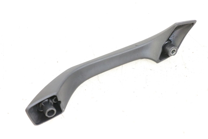 photo de HALTEGRIFF RECHTS GILERA RUNNER SP 50 (2009 - 2017) - Detailansicht des Bauteils