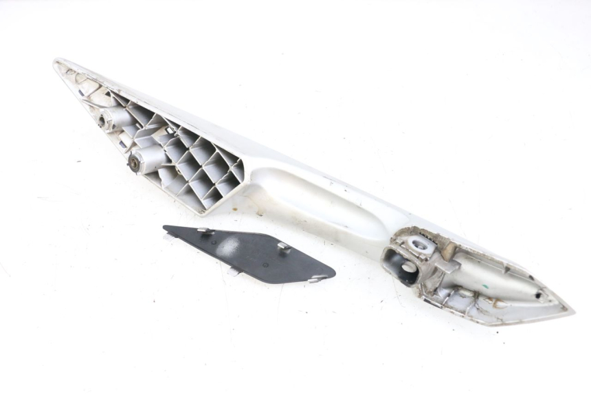 photo de HALTEGRIFF RECHTS PEUGEOT SATELIS 125 (2010 - 2012) - Alternative Perspektive